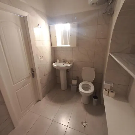 Aleko * Gjirokastër