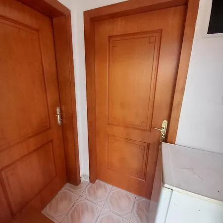 بيت ضيافة Aleko