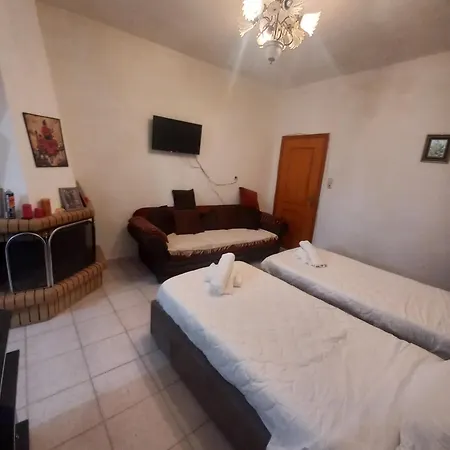 Πανσιόν Aleko *